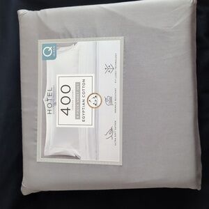 400 thread count Egyptian cotton queen sheet set